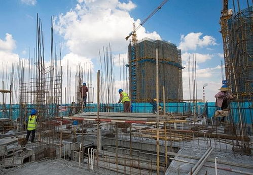 中鐵四局建筑公司南京工地 雙節(jié) 施工忙碌